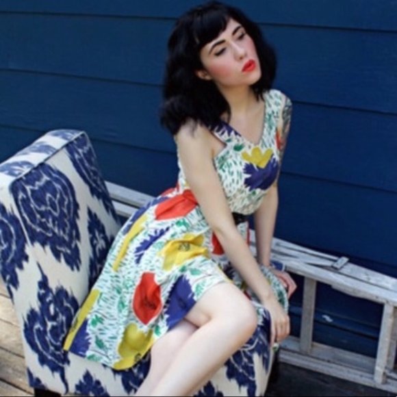 Anthropologie Dresses & Skirts - Anthropologie Girls From Savoy Primary Blooms Silk Dress